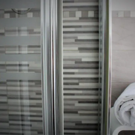 Lejlighed B E B La Fontana Del Carmine *