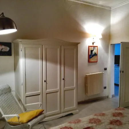 B E B La Fontana Del Carmine Lejlighed *