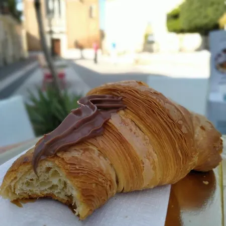 Апартаменты B E B La Fontana Del Carmine Лучера